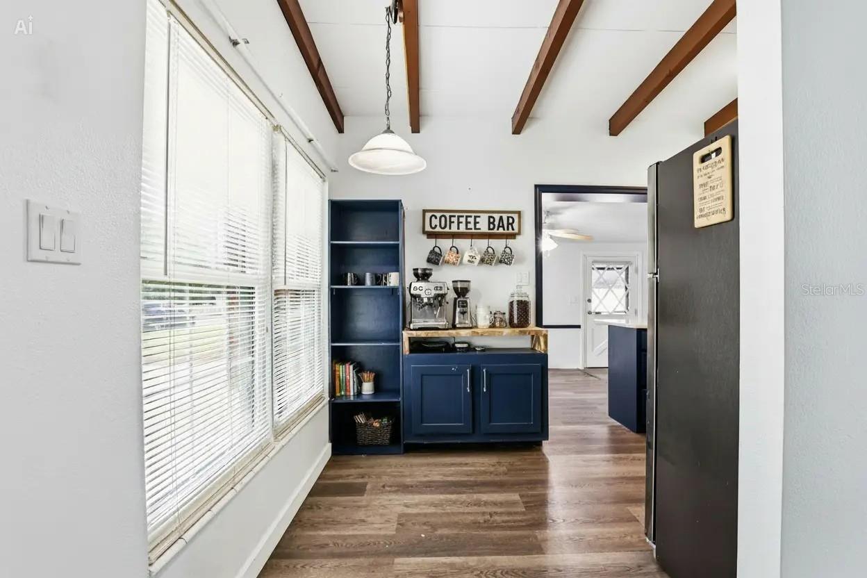 MICHAELSONS L J RE-SUBDIVISIO - Residential