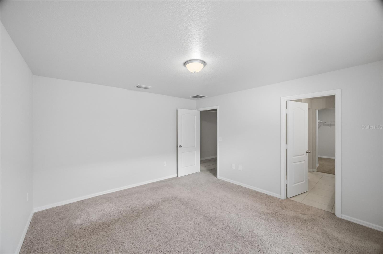 SPRING RIDGE - Residential