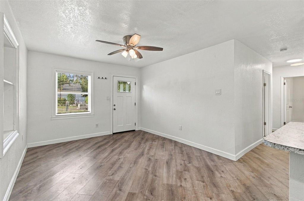 Photo of 4730 W Wallcraft Avenue, Tampa, FL 33611 (MLS # TB8558883)