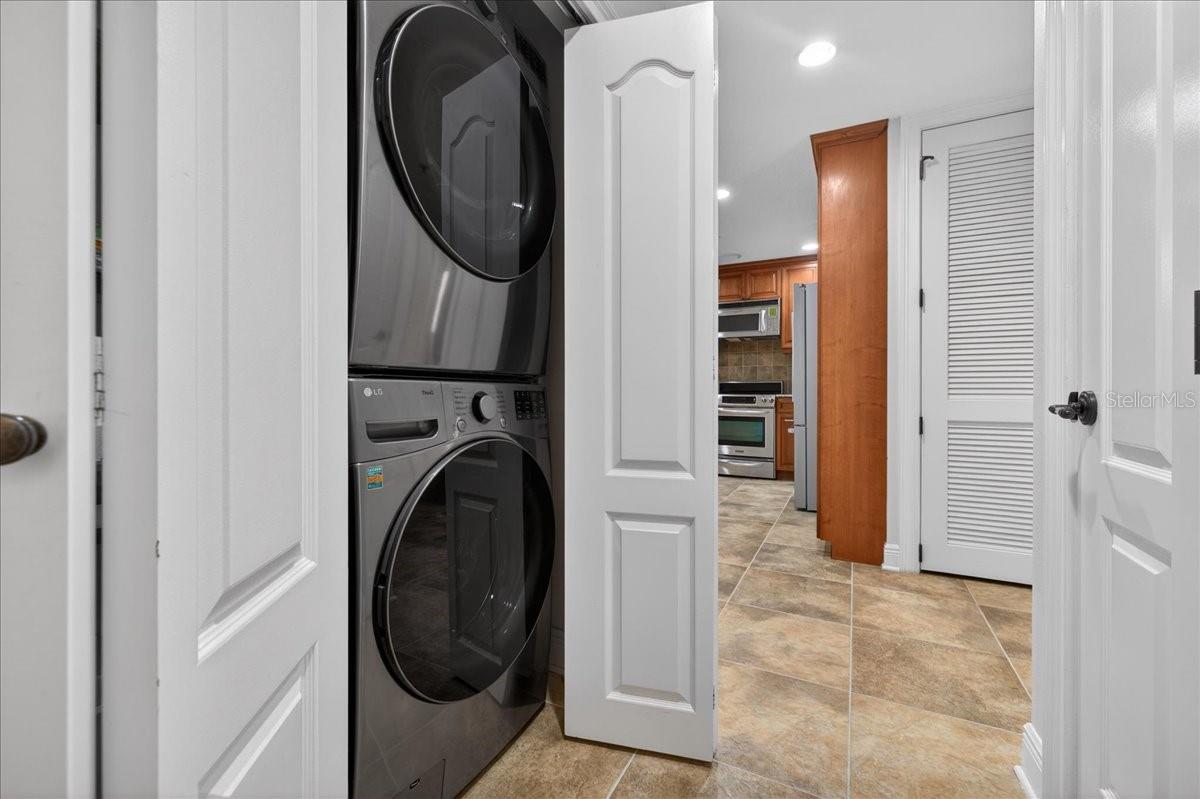 PALM COAST RESIDENCE PH 1 BLDG E - Residential Lease