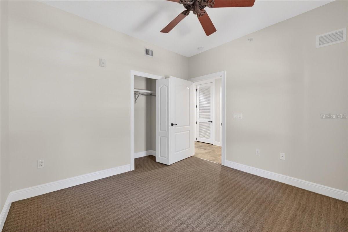 PALM COAST RESIDENCE PH 1 BLDG E - Residential Lease