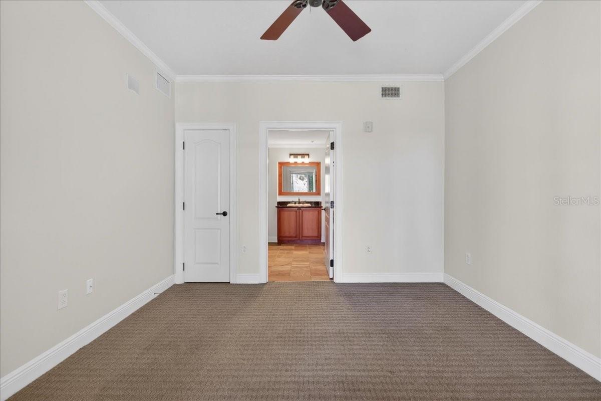 PALM COAST RESIDENCE PH 1 BLDG E - Residential Lease