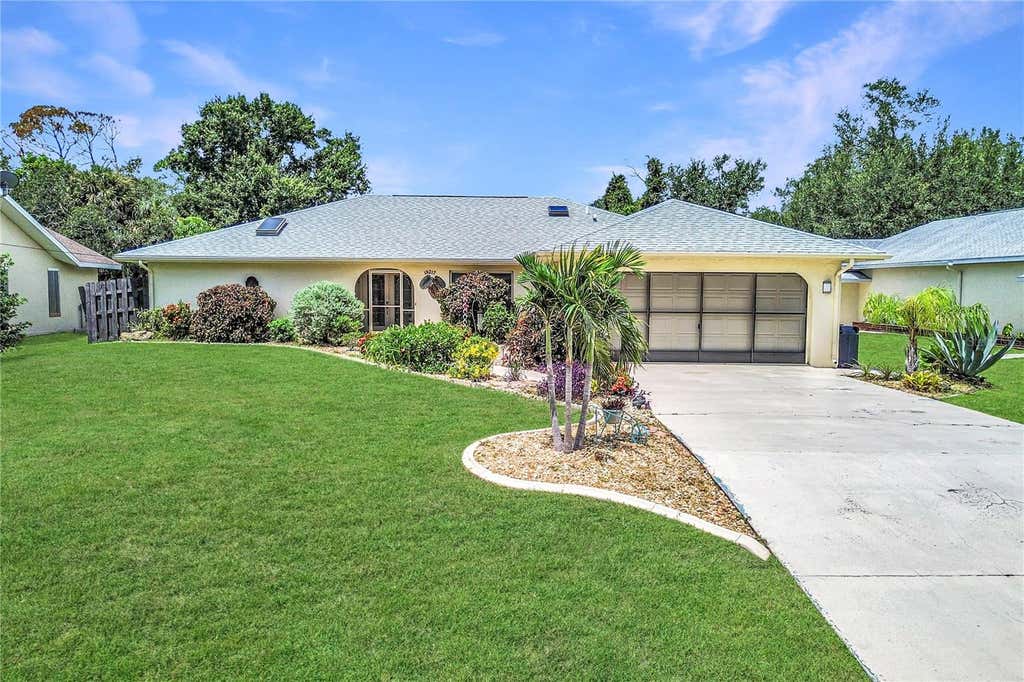 Photo of 19217 Abhenry Circle, Port Charlotte, FL 33948 (MLS # A4702133)