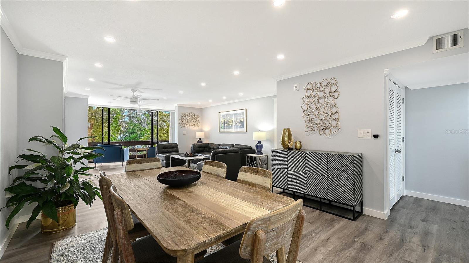 BAYPORT BCH & TEN PH C - Residential