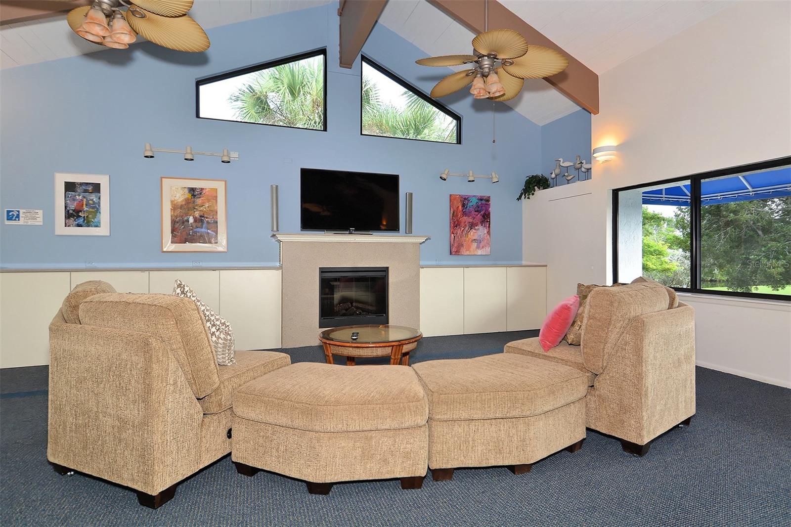 BAYPORT BCH & TEN PH C - Residential