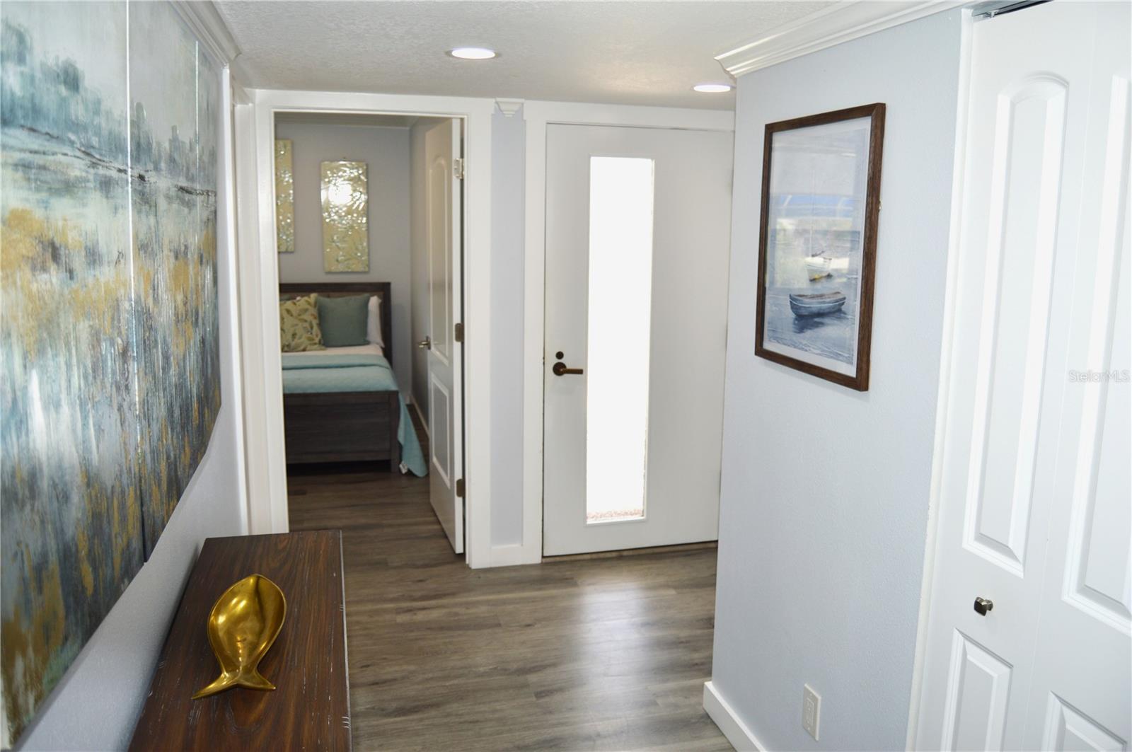 BAYPORT BCH & TEN PH C - Residential