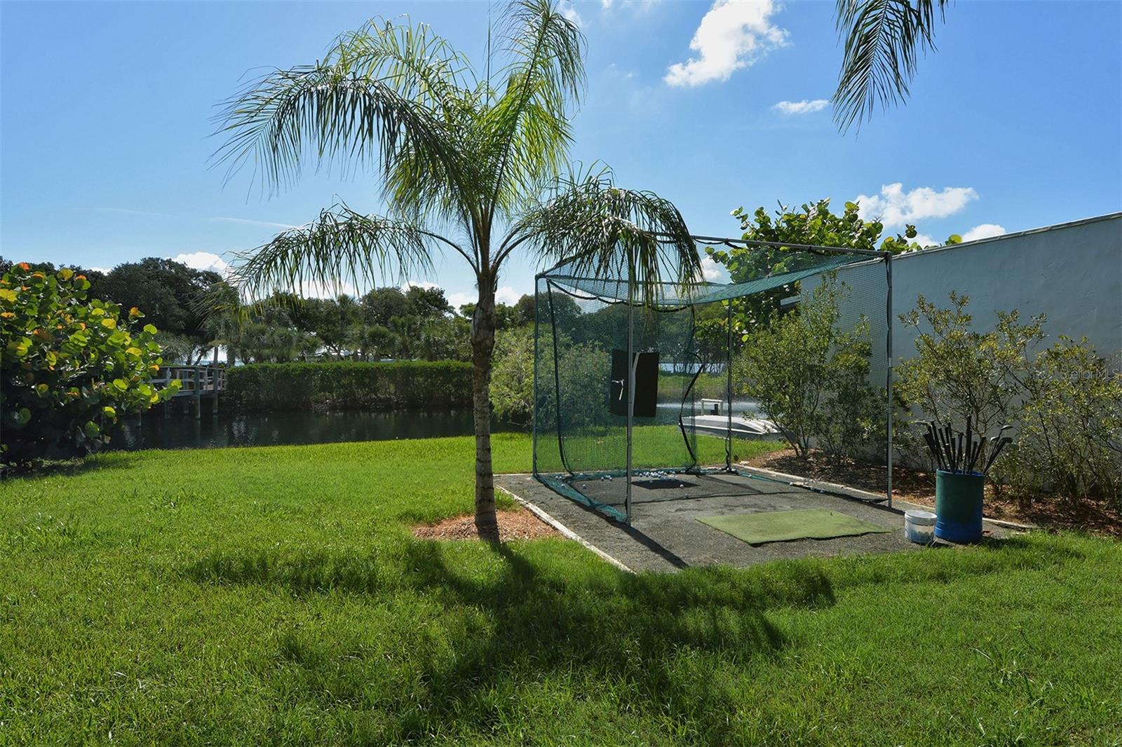 BAYPORT BCH & TEN PH C - Residential