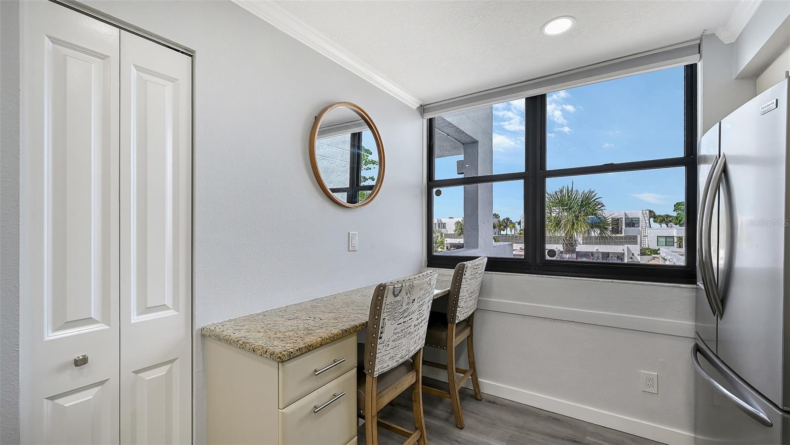 BAYPORT BCH & TEN PH C - Residential