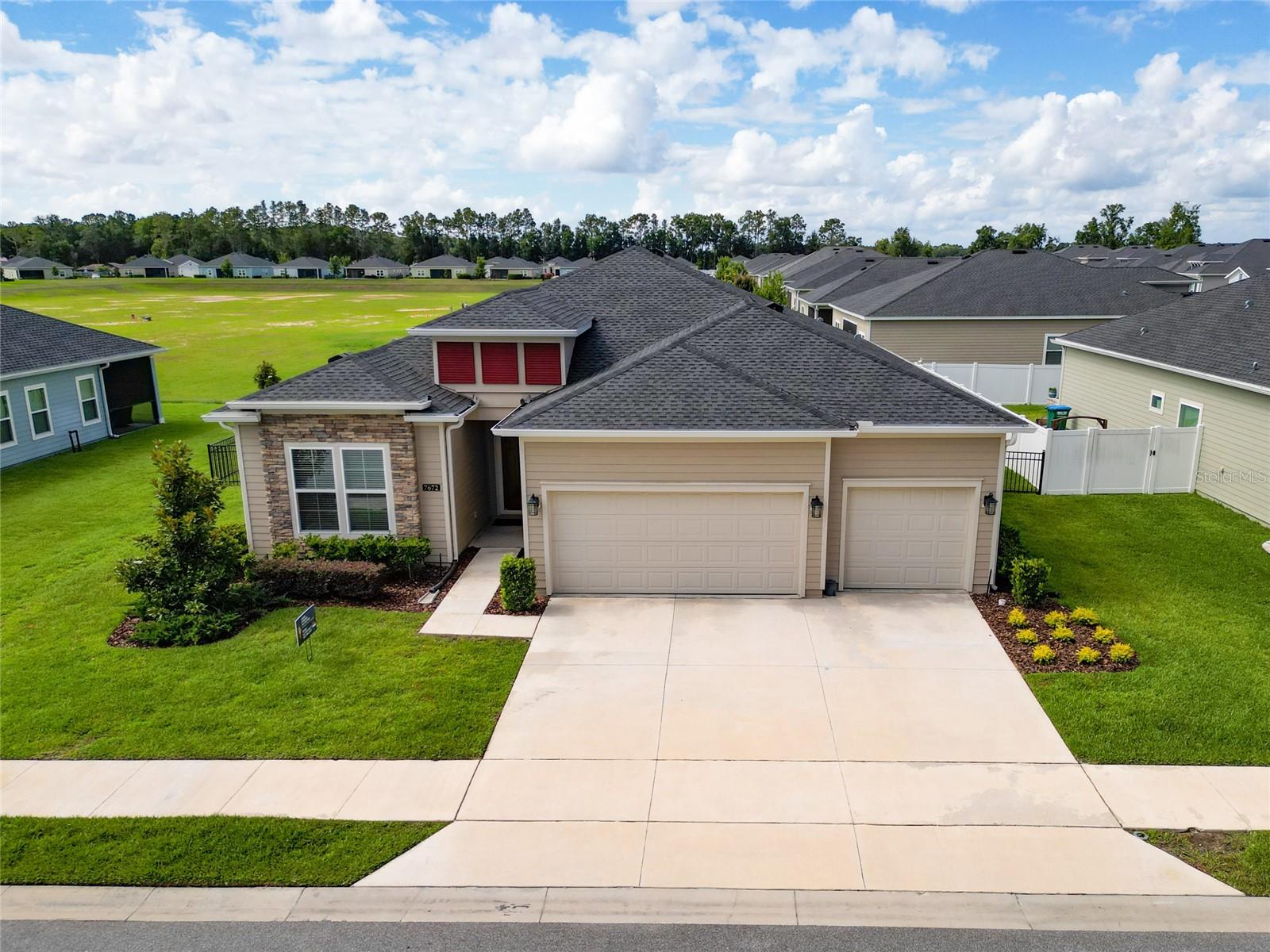 7672 SW 74TH LOOP