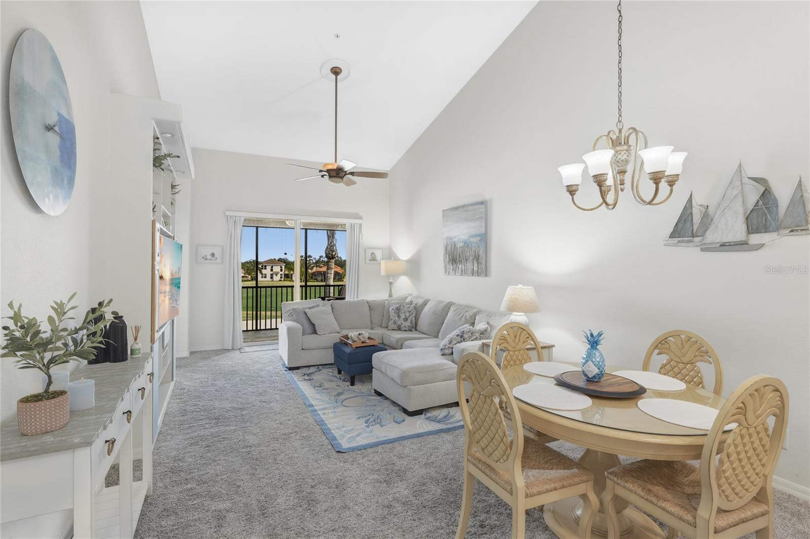 811 FAIRWAYCOVE LANE 204, BRADENTON, FL, 34212 1 811 FAIRWAYCOVE LANE 204