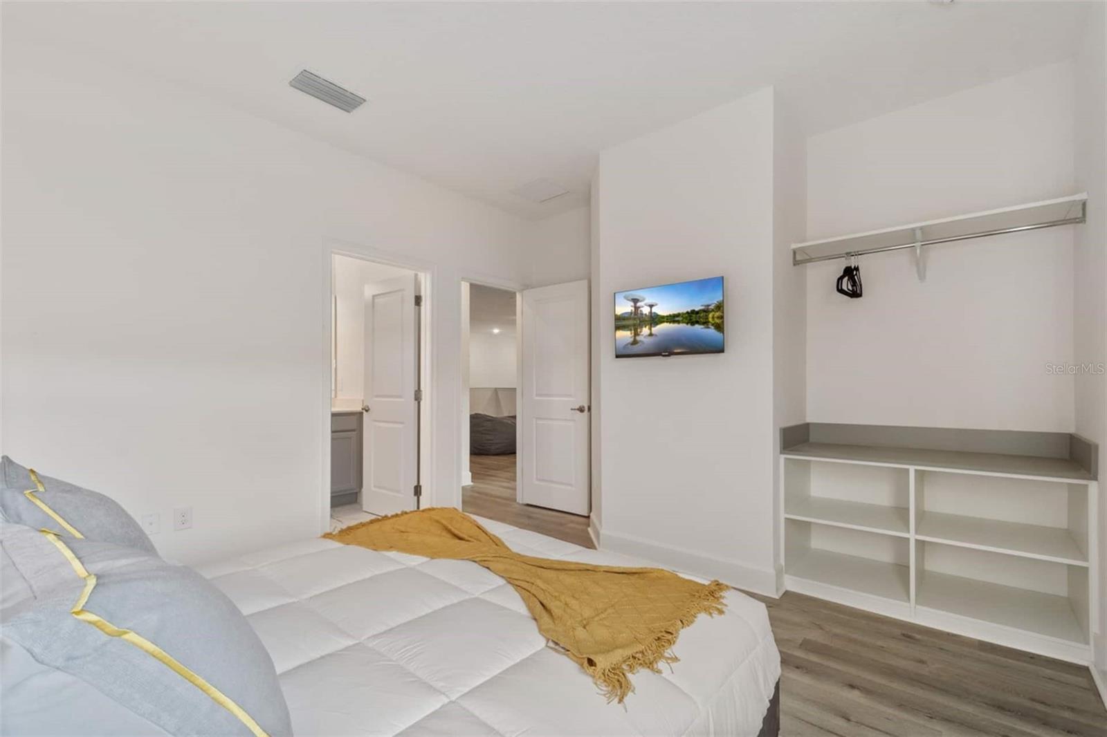 SONOMA RESORT AT TAPESTRY - Residential