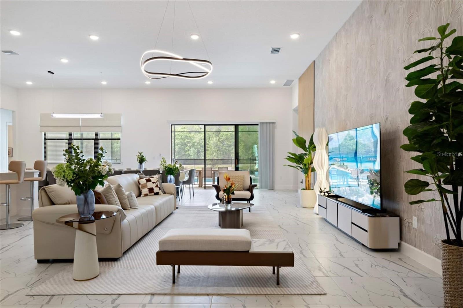 SONOMA RESORT AT TAPESTRY - Residential