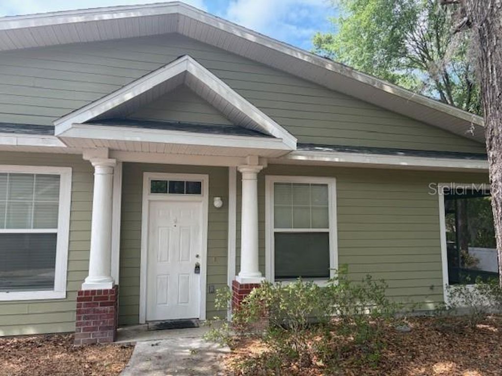 Photo of 1563 NW 29th Road #108, Gainesville, FL 32605 (MLS # GC539301)