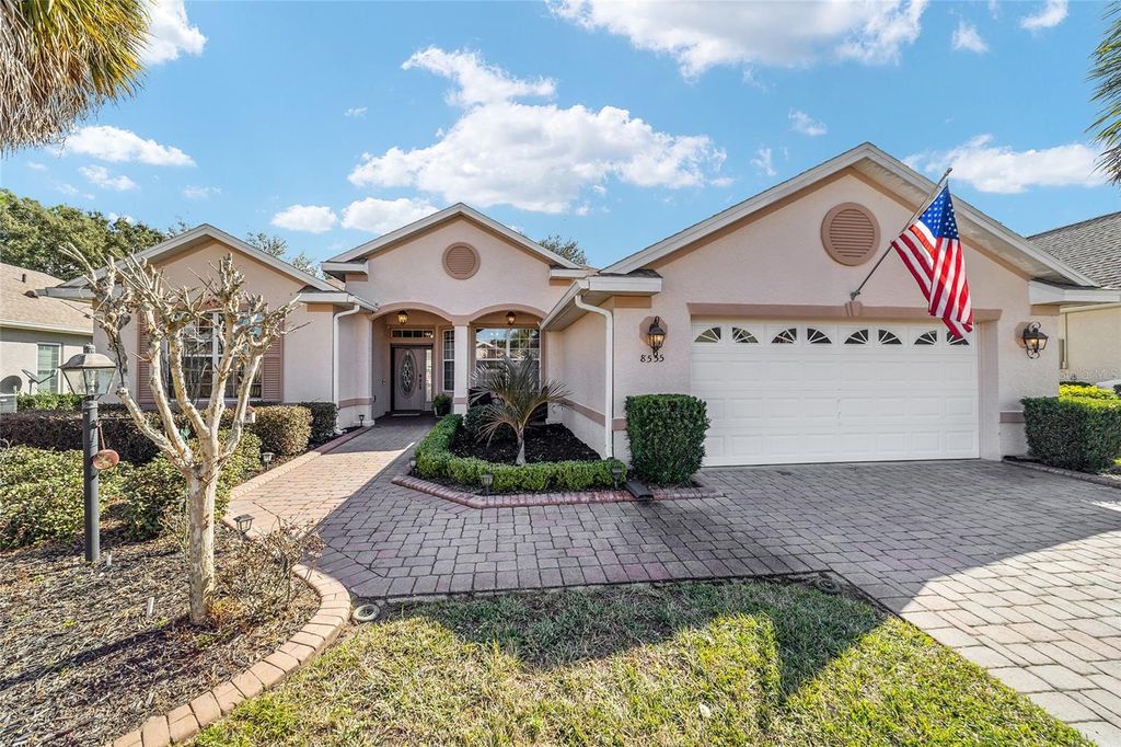 Photo of 8555 SW 82nd Terrace, Ocala, FL 34481 (MLS # OM717425)
