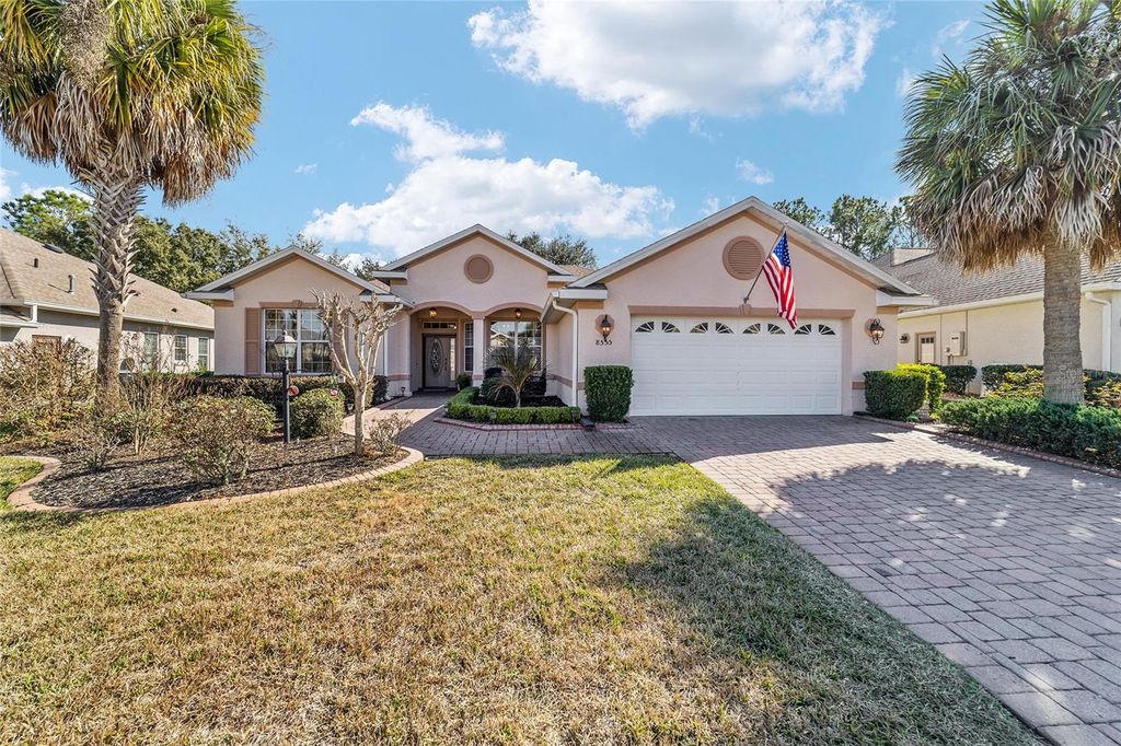 Photo of 8555 SW 82nd Terrace, Ocala, FL 34481 (MLS # OM717425)