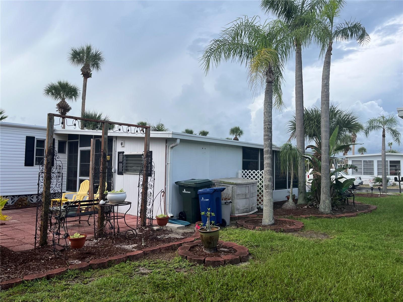 VENICE ISLE - Residential