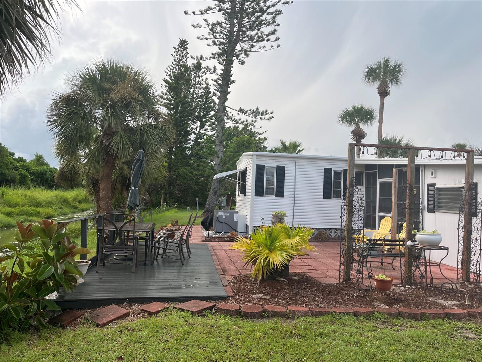 VENICE ISLE - Residential