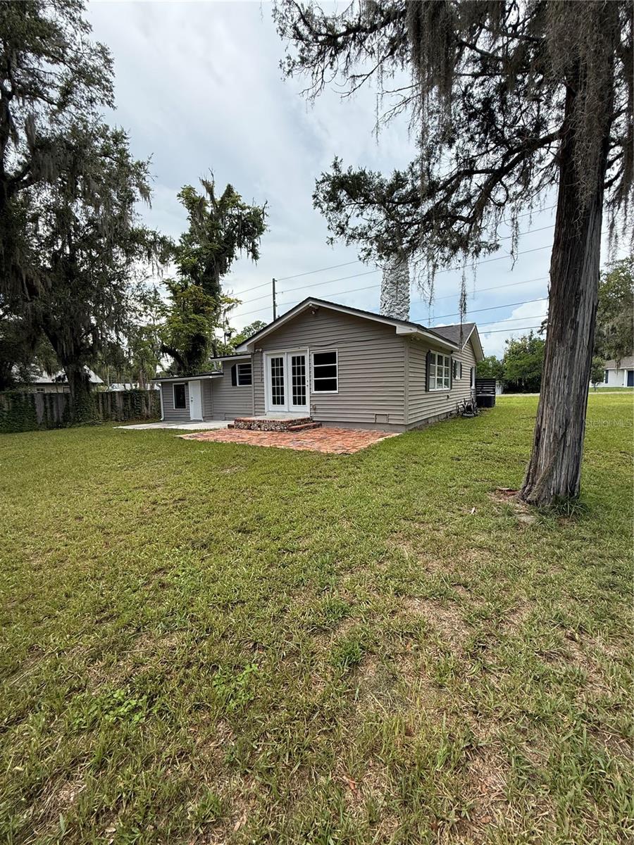 PLYMOUTH HEIGHTS DELAND - Residential Lease