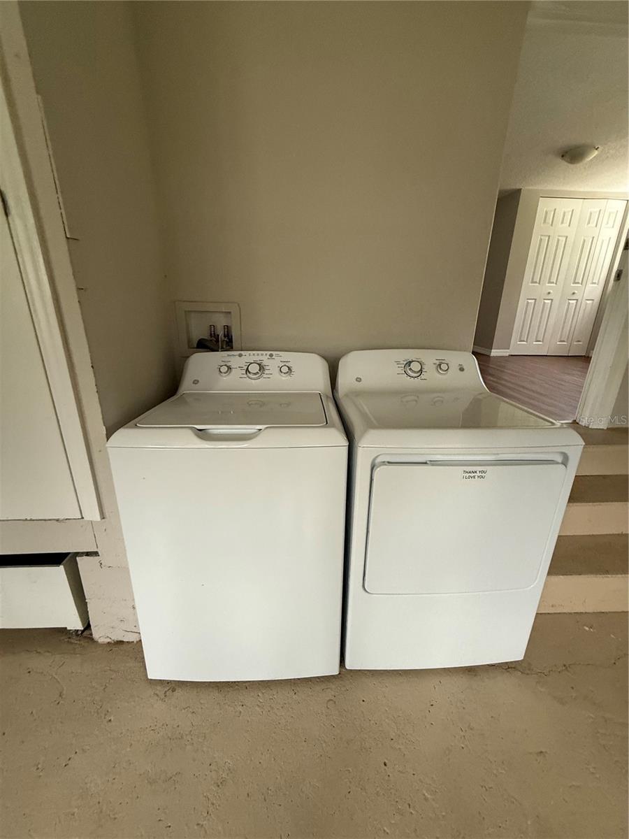 PLYMOUTH HEIGHTS DELAND - Residential Lease