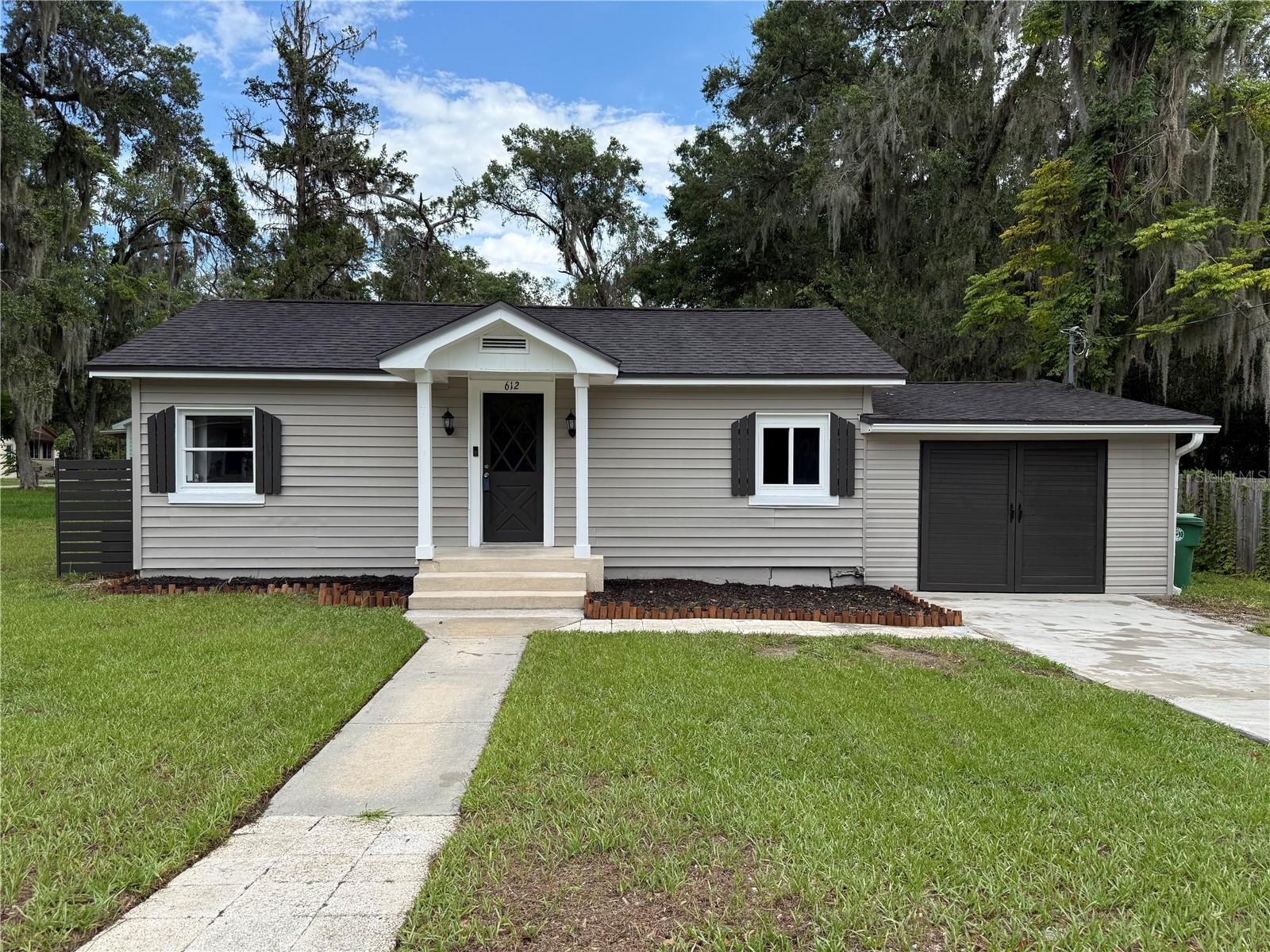 PLYMOUTH HEIGHTS DELAND - Residential Lease