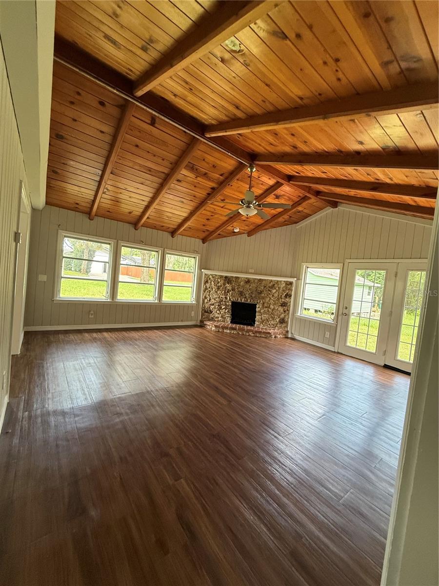 PLYMOUTH HEIGHTS DELAND - Residential Lease