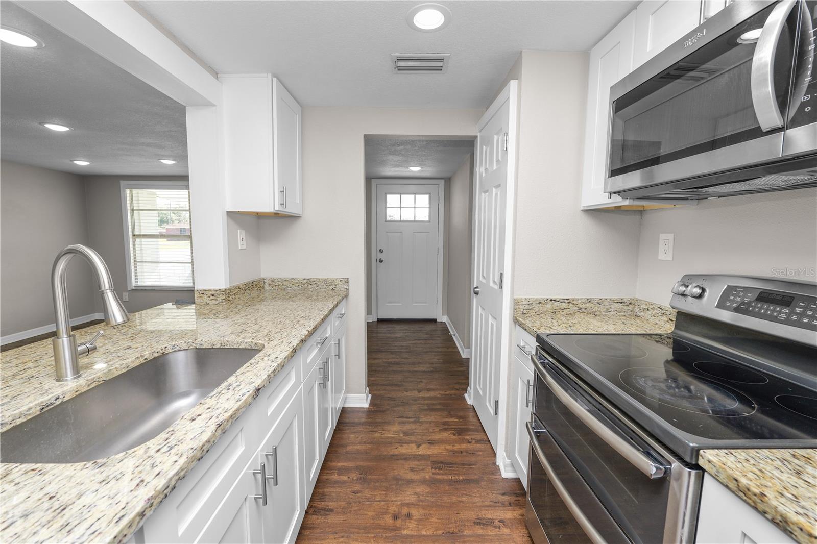 MADISON TERRACE - Residential Lease