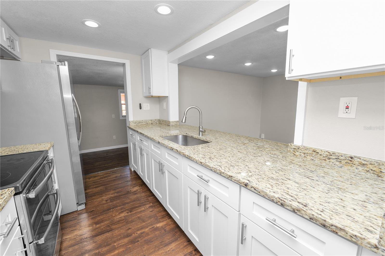 MADISON TERRACE - Residential Lease