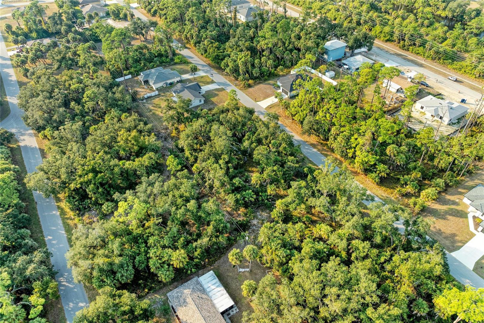 PORT CHARLOTTE SEC 032 - Land