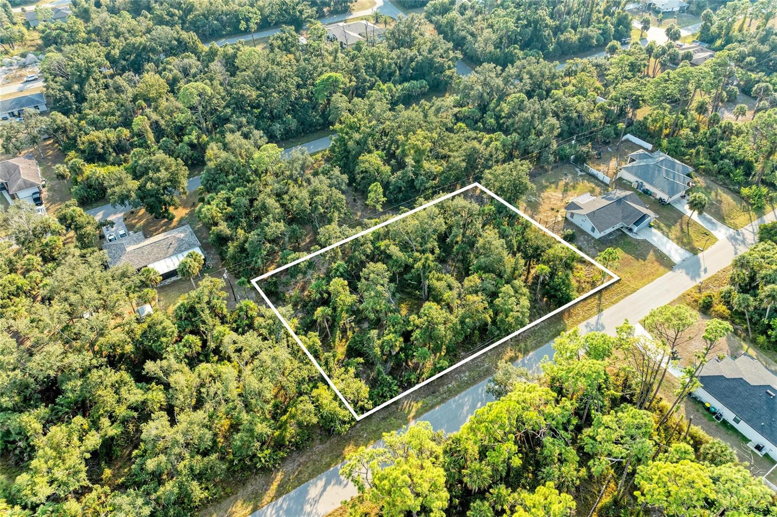 PORT CHARLOTTE SEC 032 - Land