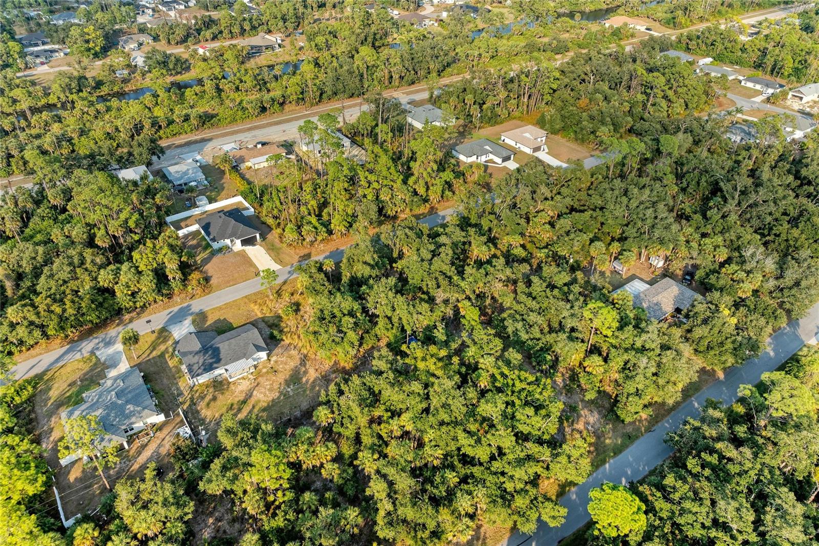 PORT CHARLOTTE SEC 032 - Land