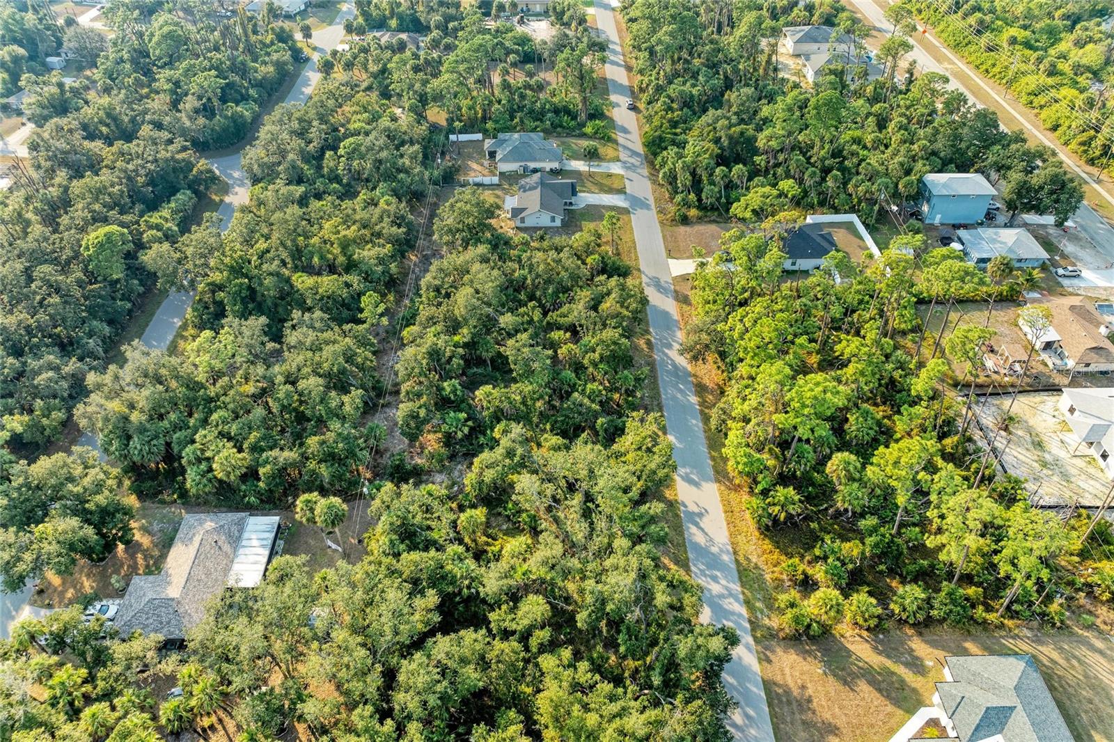 PORT CHARLOTTE SEC 032 - Land