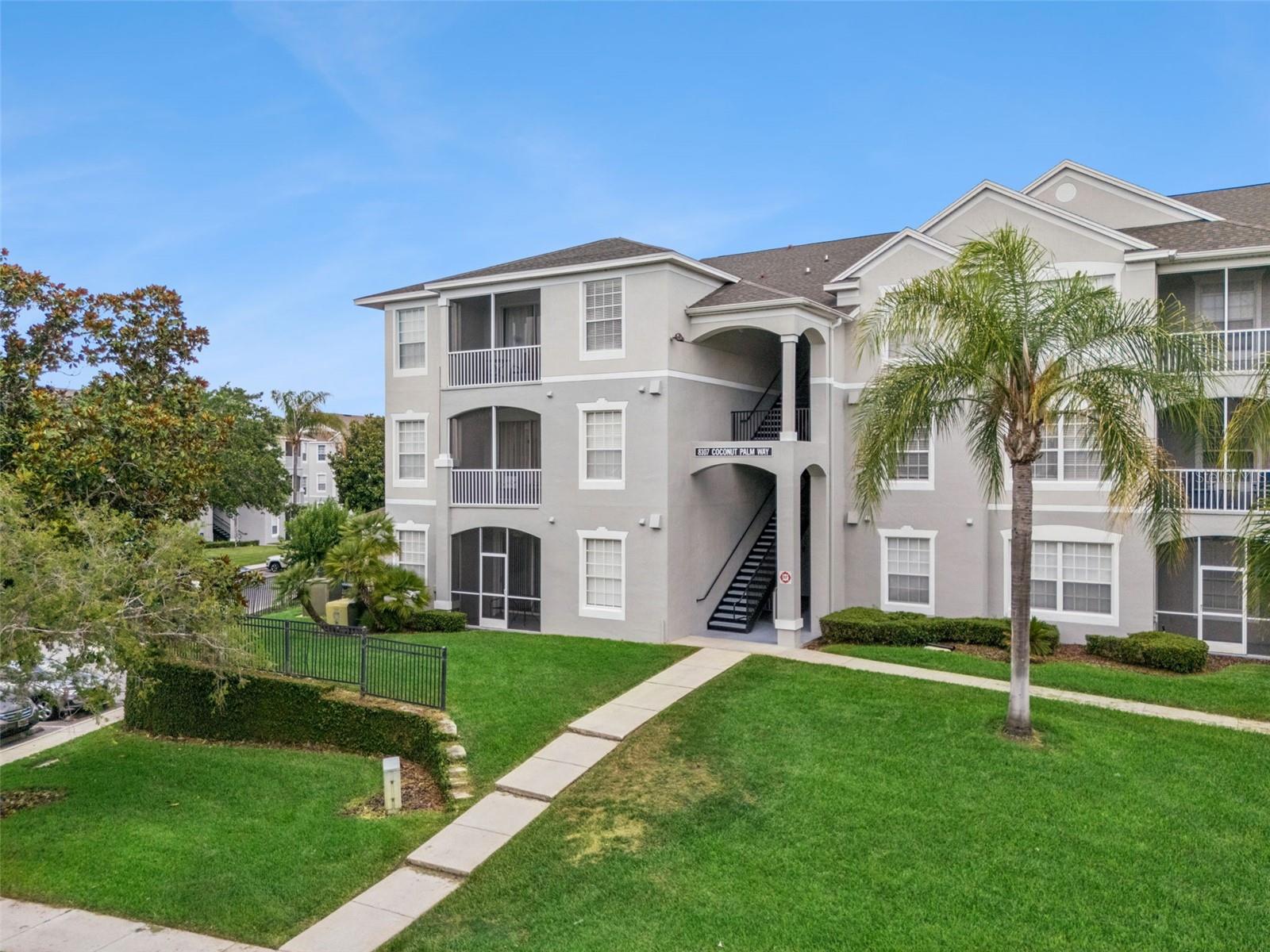 WYNDHAM PALMS - Residential