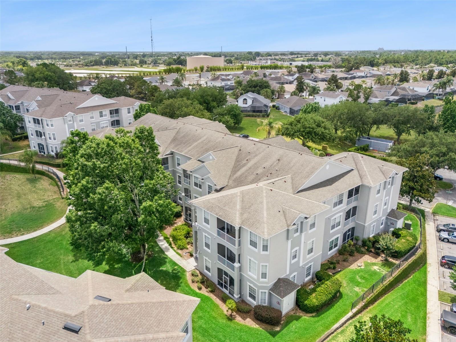 WYNDHAM PALMS - Residential