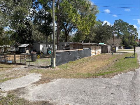 Tiny photo for 18569 SE 22nd Lane, Silver Springs, FL 34488 (MLS # OM720011)
