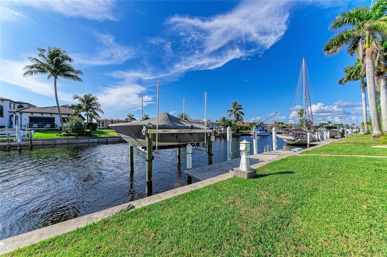 PUNTA GORDA ISLES SEC 2 - Residential