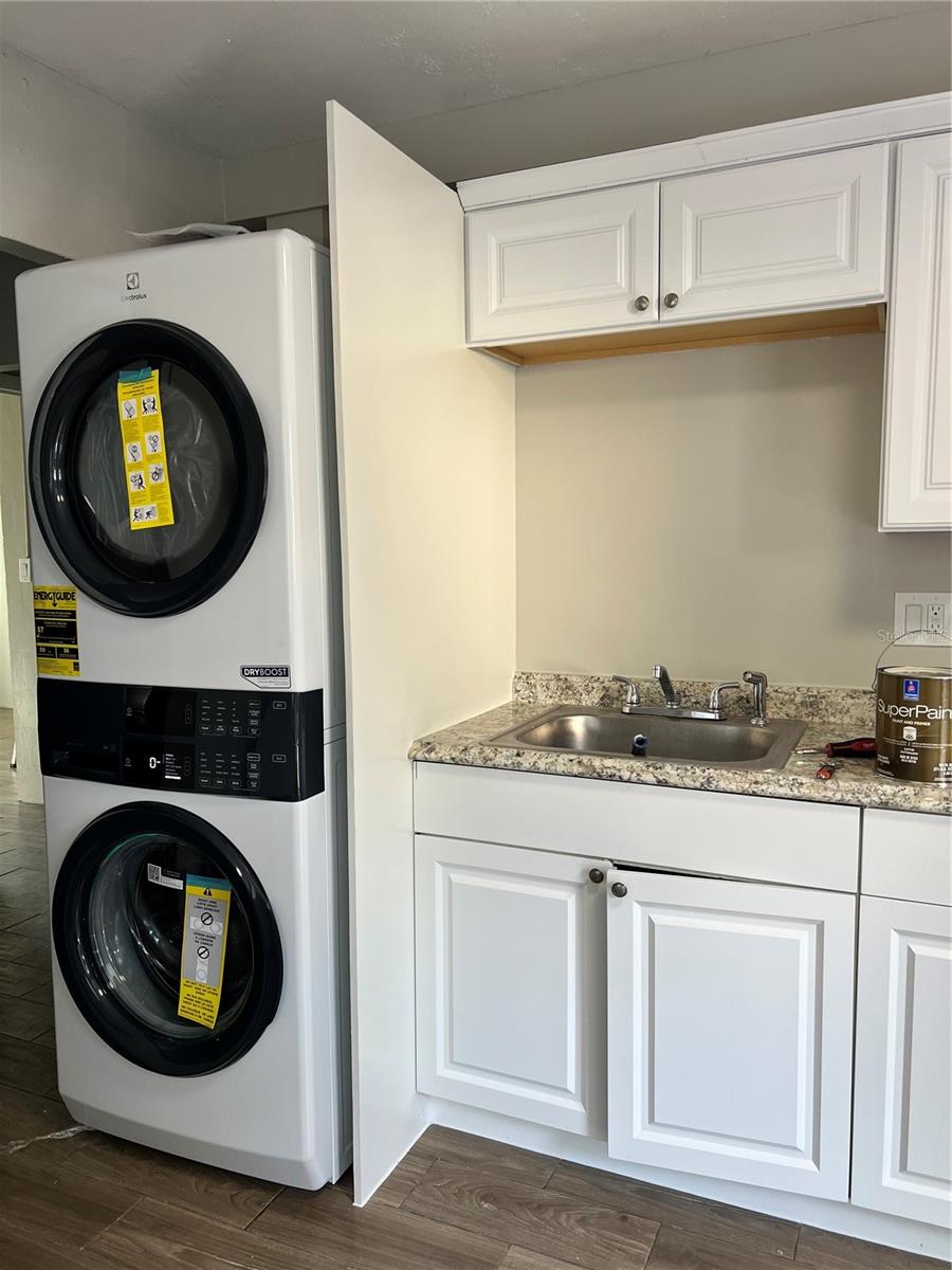 W E GORES ADD - Residential Income