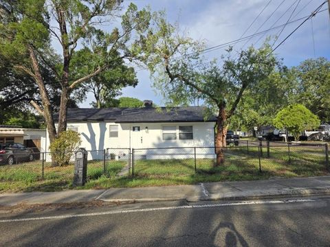 A home in TAMPA