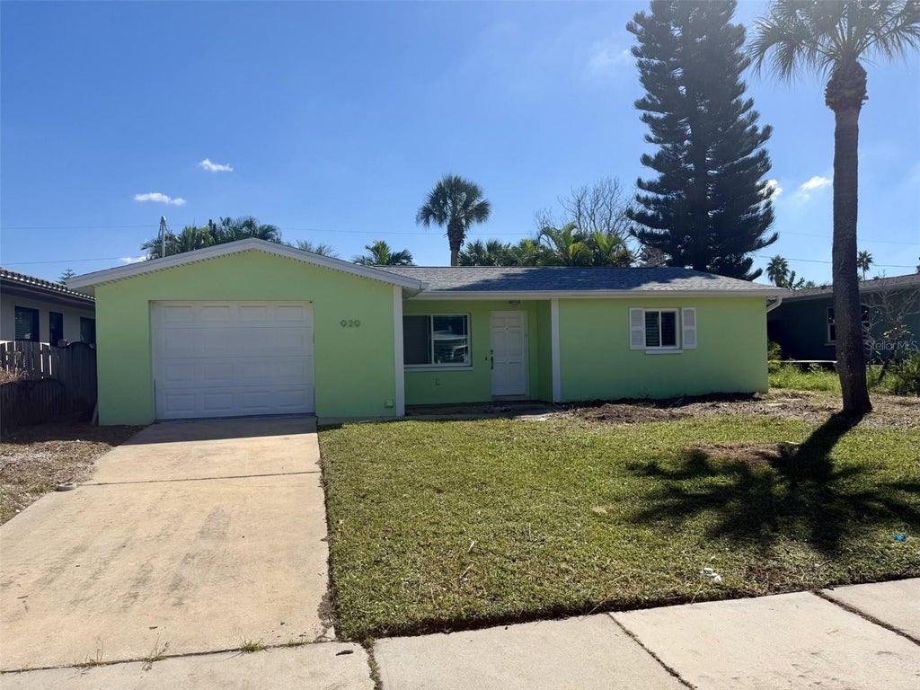 Photo of 929 Bruce Avenue, Clearwater, FL 33767 (MLS # TB8557345)