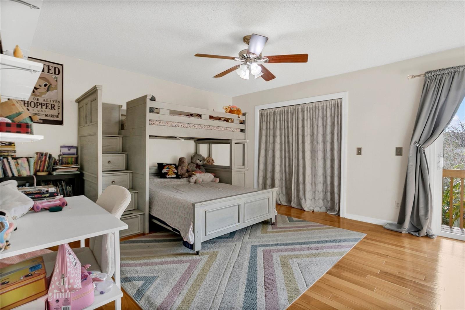 LAKE TENNESSEE VILLAGE REP - Residential