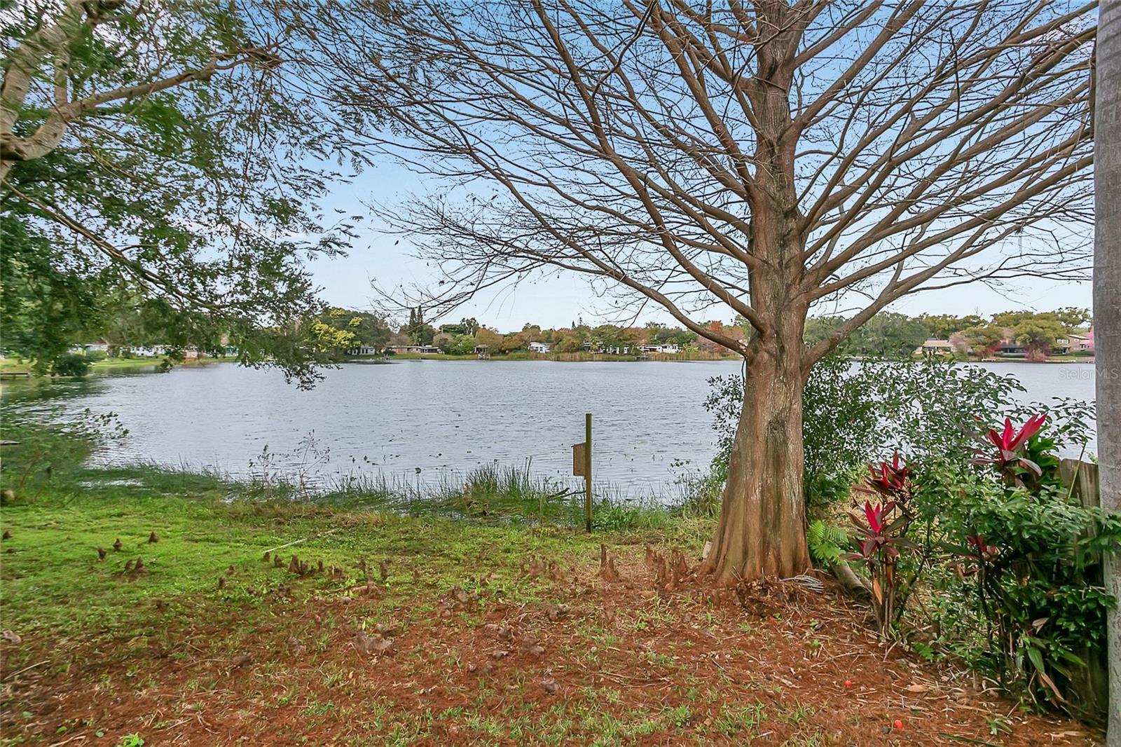 LAKE TENNESSEE VILLAGE REP - Residential