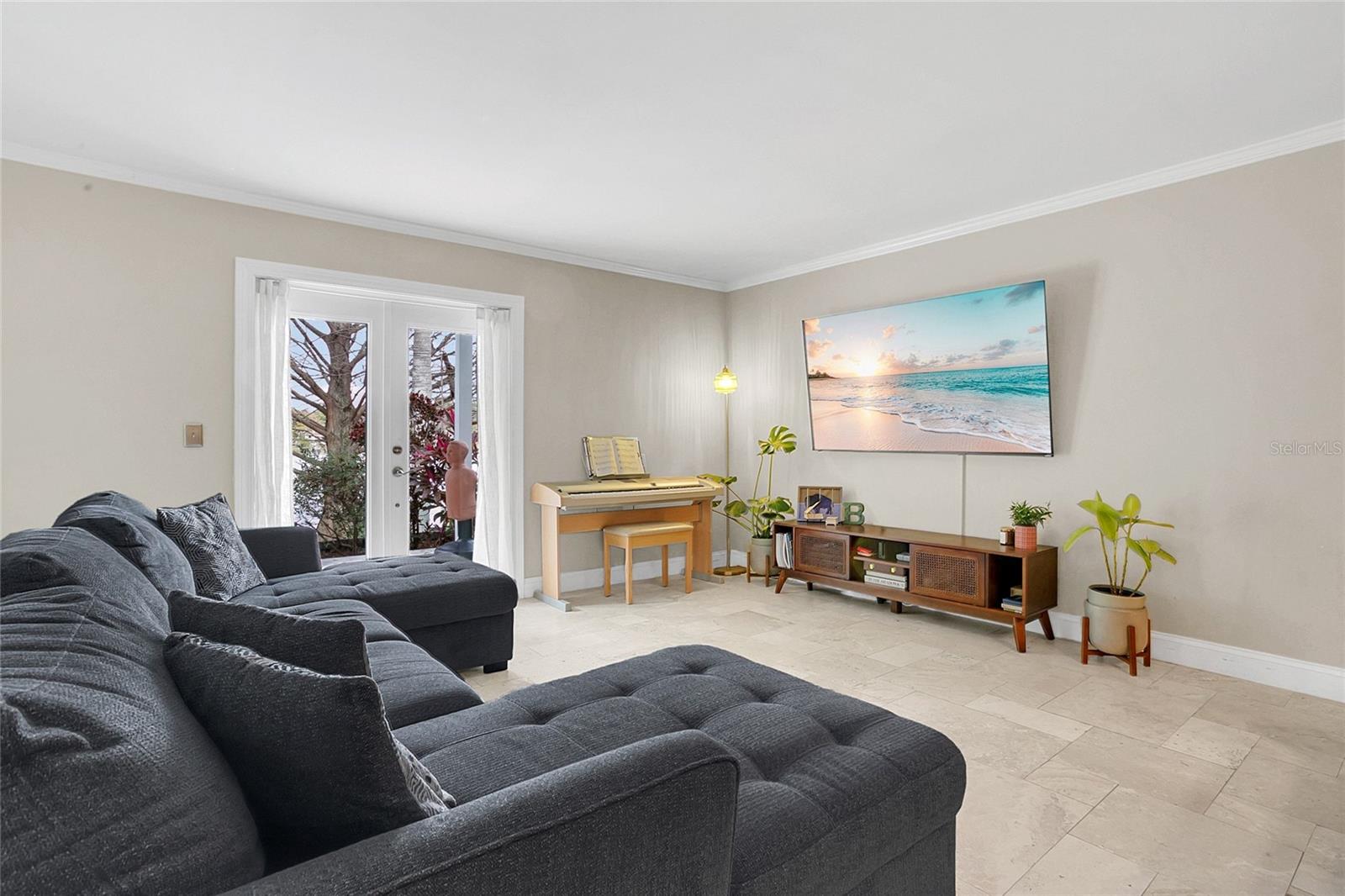 LAKE TENNESSEE VILLAGE REP - Residential