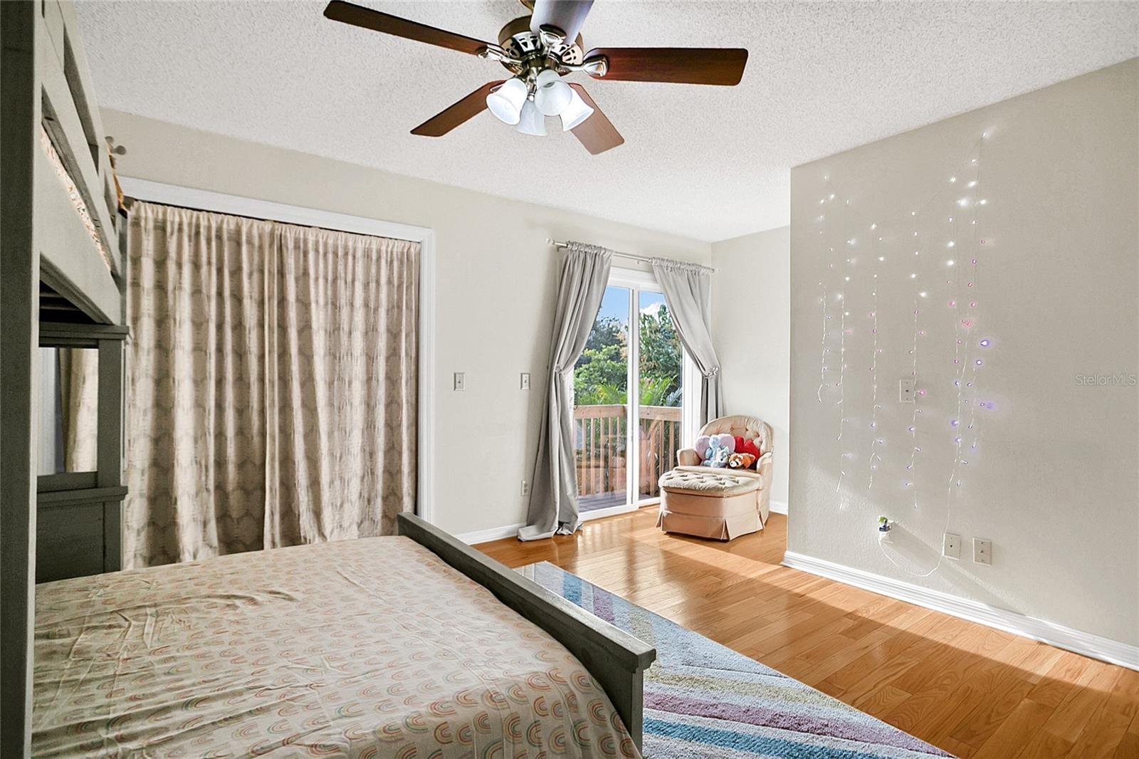 LAKE TENNESSEE VILLAGE REP - Residential