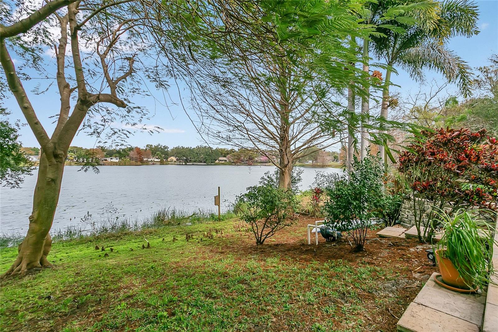 LAKE TENNESSEE VILLAGE REP - Residential