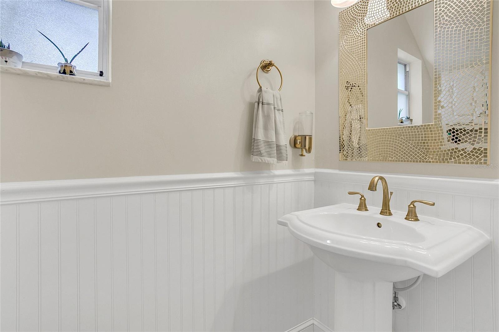 LAKE TENNESSEE VILLAGE REP - Residential