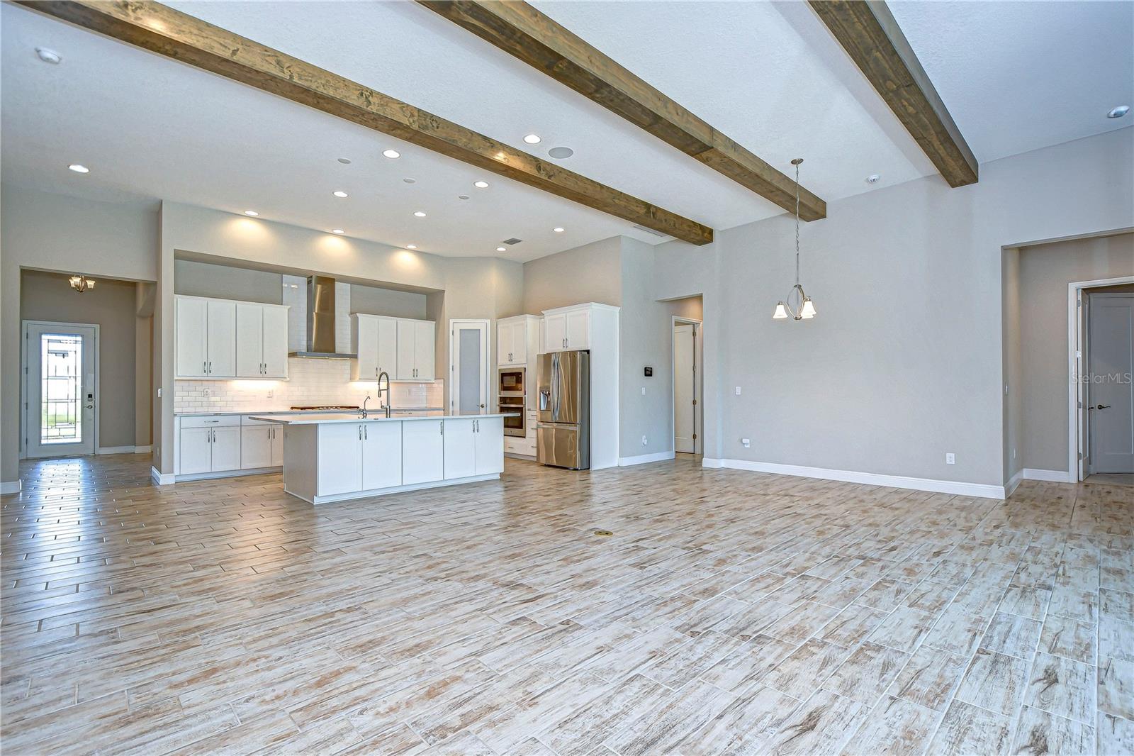 HAWKSTONE - Residential