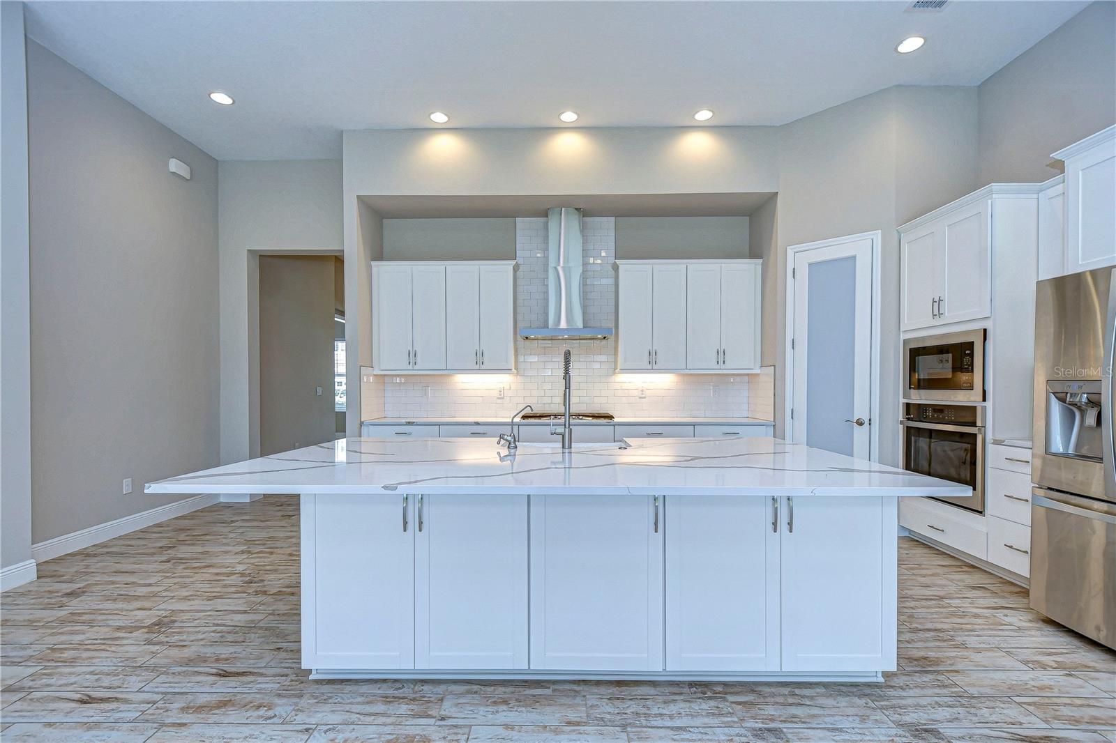 HAWKSTONE - Residential