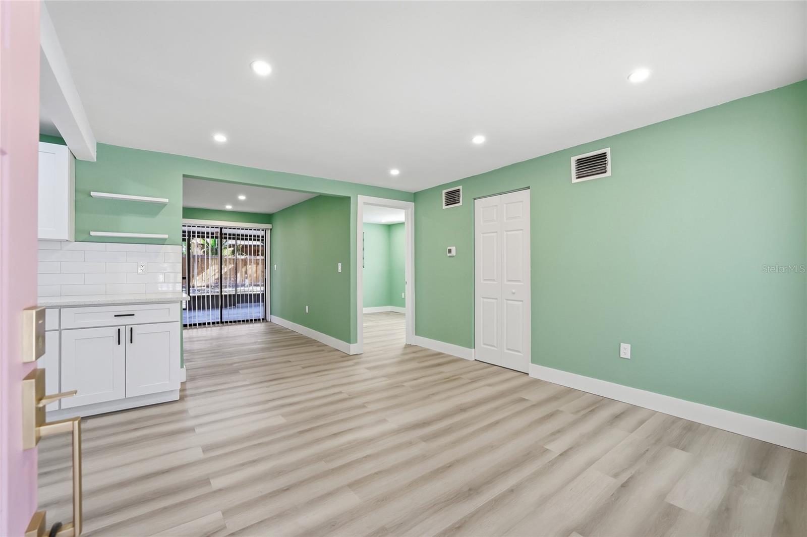 SYLVAN DALE - Residential