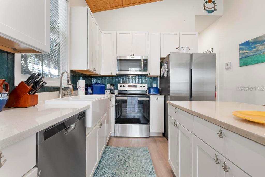 BRADENCOTTAGES - Residential