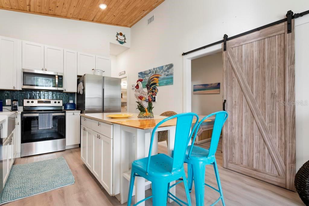 BRADENCOTTAGES - Residential