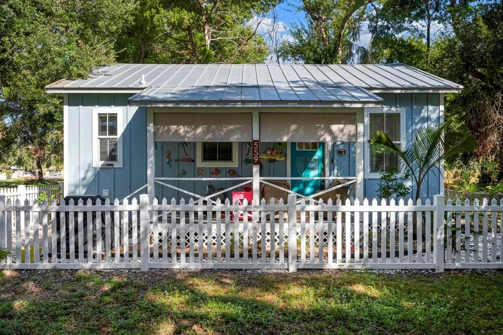 Photo of 559 18th Street E, Bradenton, FL 34208 (MLS # A4670538)